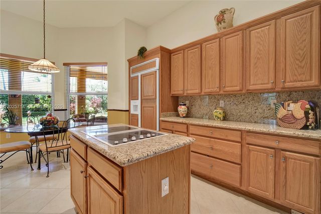 9563 SW 123rd Ter, Miami, FL 33176