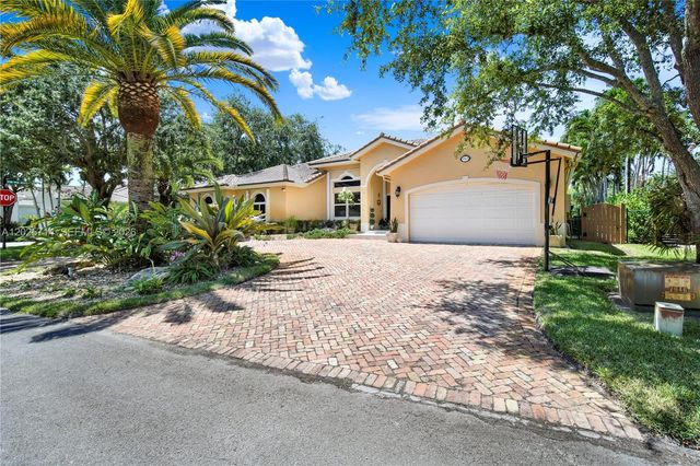 9563 SW 123rd Ter, Miami, FL 33176