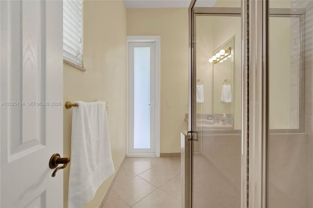 9563 SW 123rd Ter, Miami, FL 33176