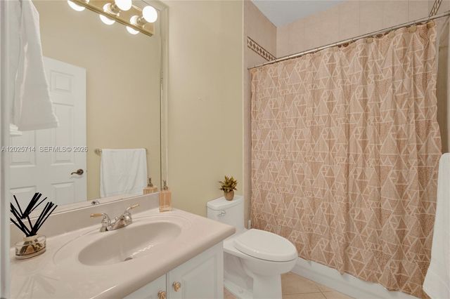 9563 SW 123rd Ter, Miami, FL 33176