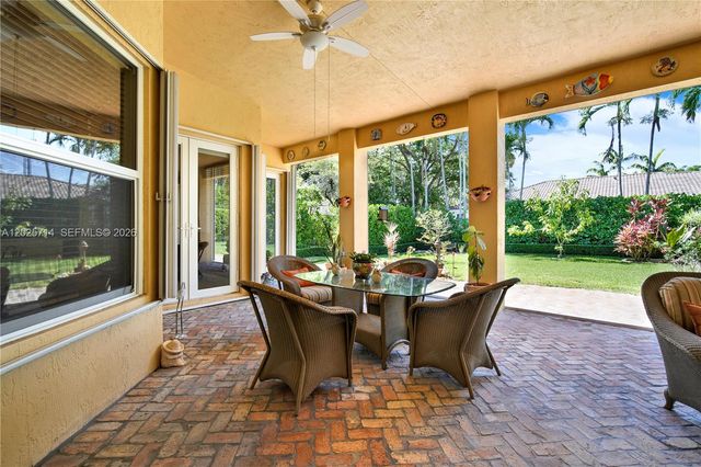 9563 SW 123rd Ter, Miami, FL 33176