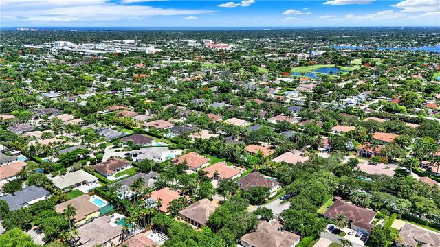 9563 SW 123rd Ter, Miami, FL 33176