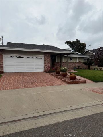 16122 Pitman Street, Huntington Beach, CA 92647