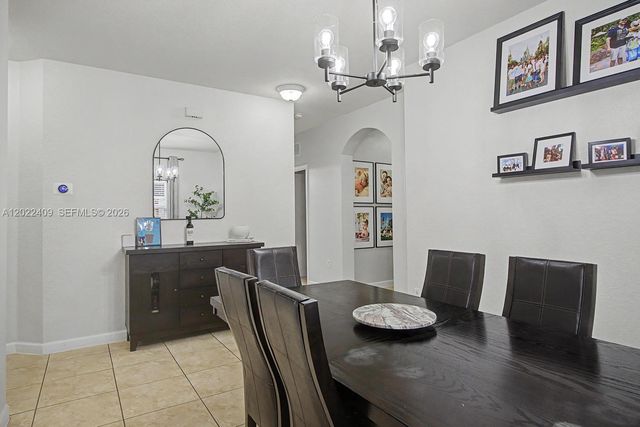 2316 NE 3rd Ct, Homestead, FL 33033