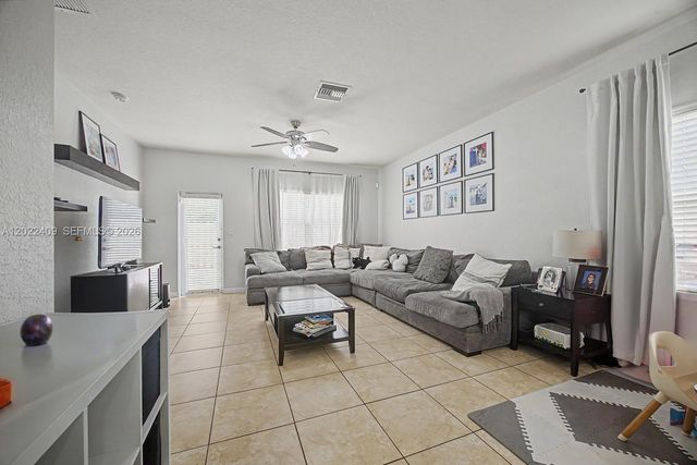 2316 NE 3rd Ct, Homestead, FL 33033