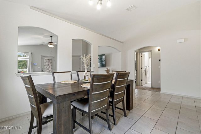 4964 JENNIFER CLAIRE Lane, El Paso, TX 79938