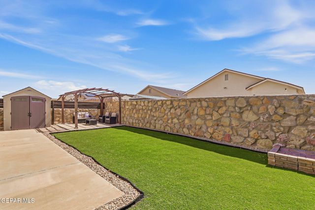 4964 JENNIFER CLAIRE Lane, El Paso, TX 79938