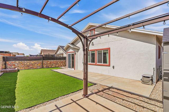 4964 JENNIFER CLAIRE Lane, El Paso, TX 79938