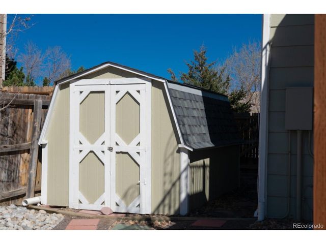 981 Oakwood Dr, Castle Rock, CO 80104