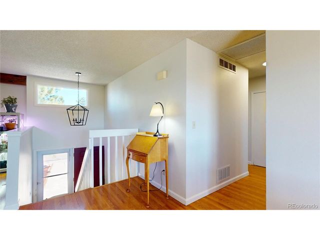 981 Oakwood Dr, Castle Rock, CO 80104