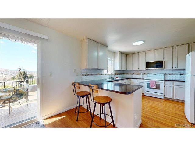 981 Oakwood Dr, Castle Rock, CO 80104