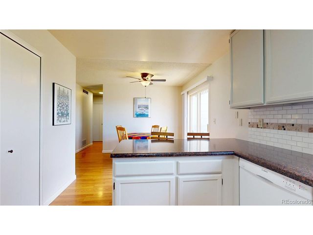 981 Oakwood Dr, Castle Rock, CO 80104