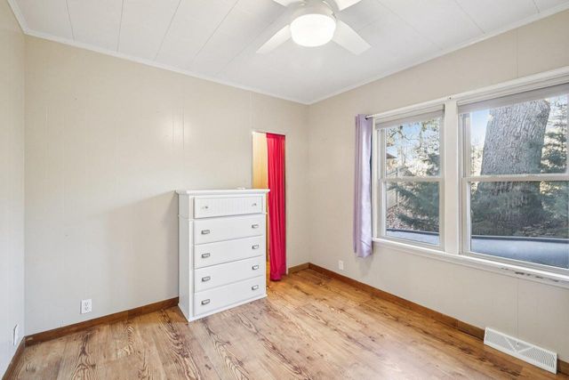 N4564 Warne Avenue, Cambridge, WI 53523