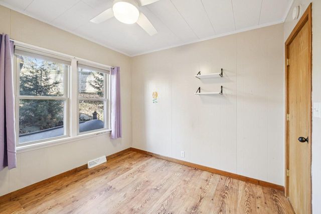 N4564 Warne Avenue, Cambridge, WI 53523