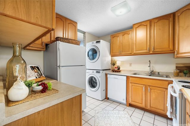 95-227 Waikalani Drive A1201, Mililani, HI 96789