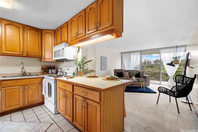 95-227 Waikalani Drive A1201, Mililani, HI 96789