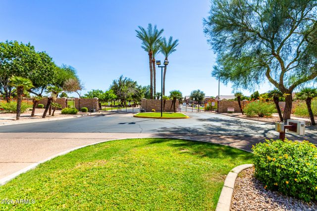 6050 S WINDSTREAM Place, Chandler, AZ 85249