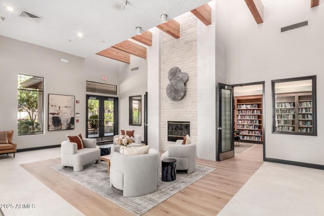 6050 S WINDSTREAM Place, Chandler, AZ 85249