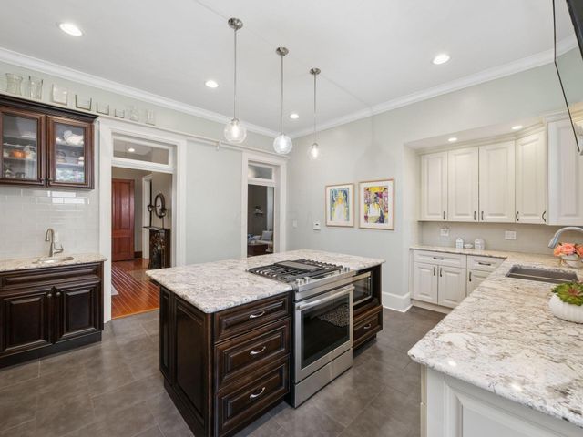 78 W Lincoln Avenue, Delaware, OH 43015