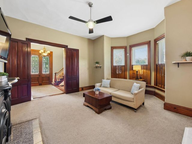 78 W Lincoln Avenue, Delaware, OH 43015