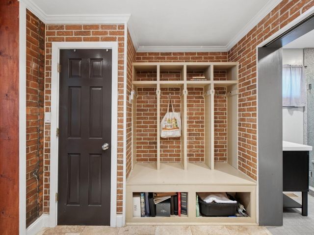 78 W Lincoln Avenue, Delaware, OH 43015