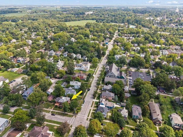 78 W Lincoln Avenue, Delaware, OH 43015