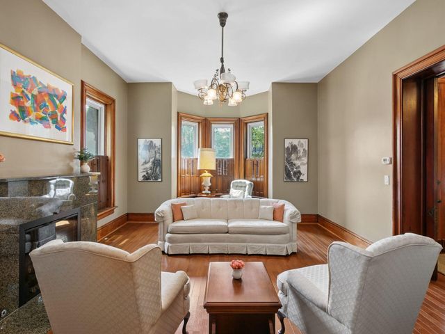 78 W Lincoln Avenue, Delaware, OH 43015