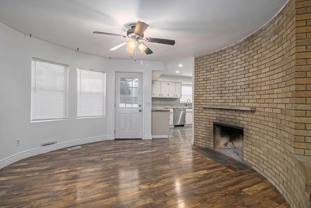 805 Landsdowne Avenue, Portage, MI 49002