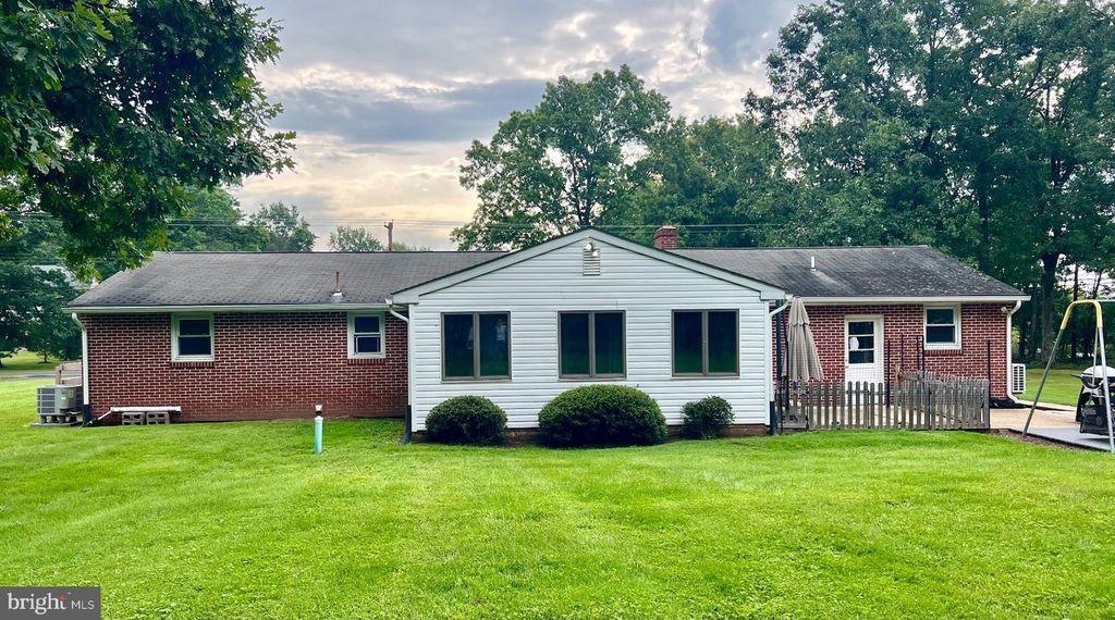 2324 BEDMINSTER RD, PERKASIE, PA 18944 — photo 3