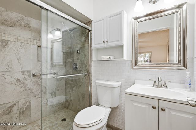 1128 S Alpine Circle, Green Valley, AZ 85614