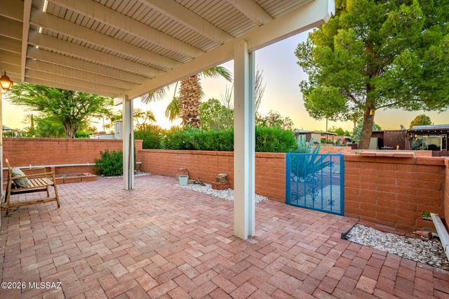 1128 S Alpine Circle, Green Valley, AZ 85614