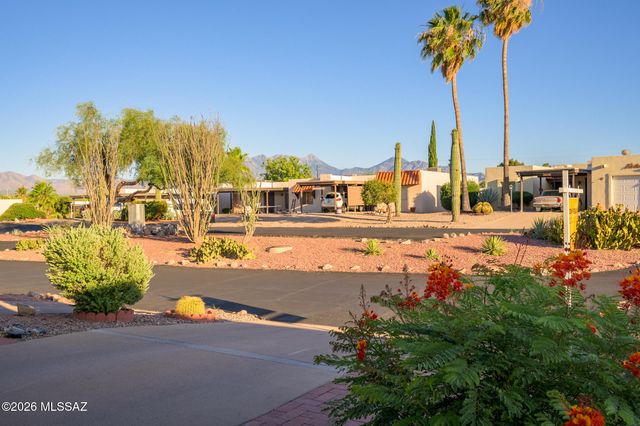 1128 S Alpine Circle, Green Valley, AZ 85614
