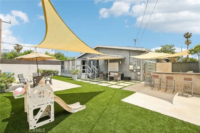 2905 Magnolia, Long Beach, CA 90806