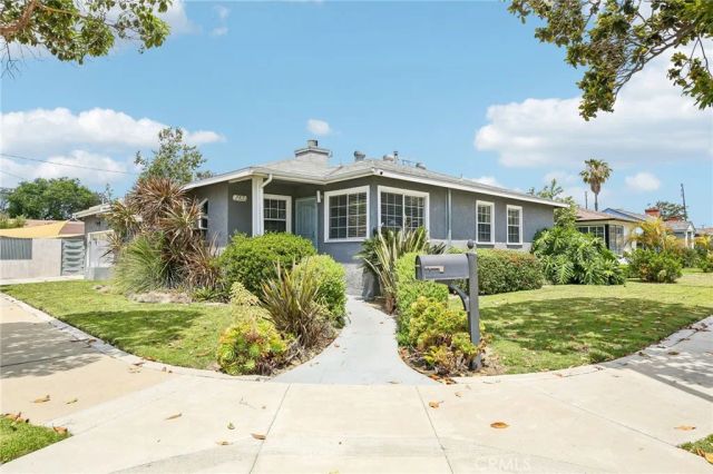 2905 Magnolia, Long Beach, CA 90806
