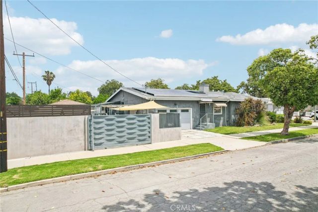 2905 Magnolia, Long Beach, CA 90806