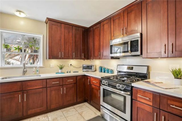 2905 Magnolia, Long Beach, CA 90806