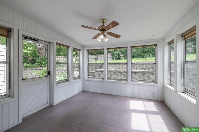 379 Kenmore Avenue, Council Bluffs, IA 51503