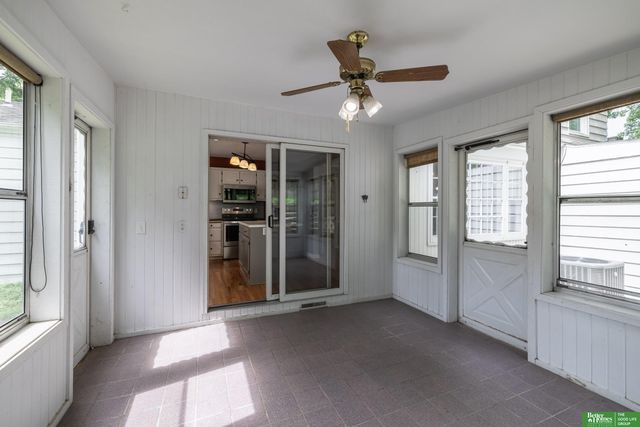 379 Kenmore Avenue, Council Bluffs, IA 51503
