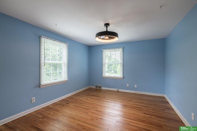 379 Kenmore Avenue, Council Bluffs, IA 51503