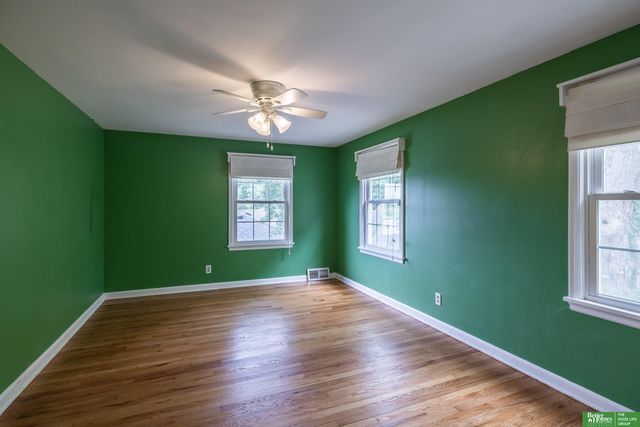 379 Kenmore Avenue, Council Bluffs, IA 51503