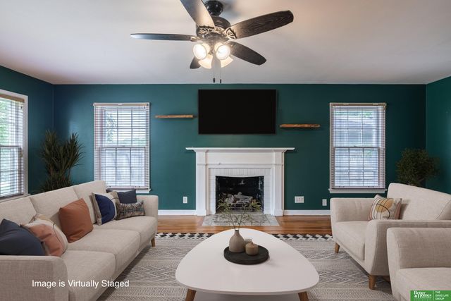 379 Kenmore Avenue, Council Bluffs, IA 51503