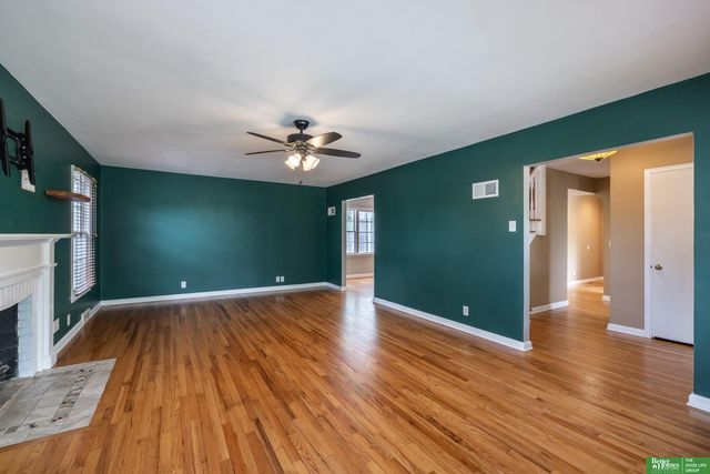 379 Kenmore Avenue, Council Bluffs, IA 51503