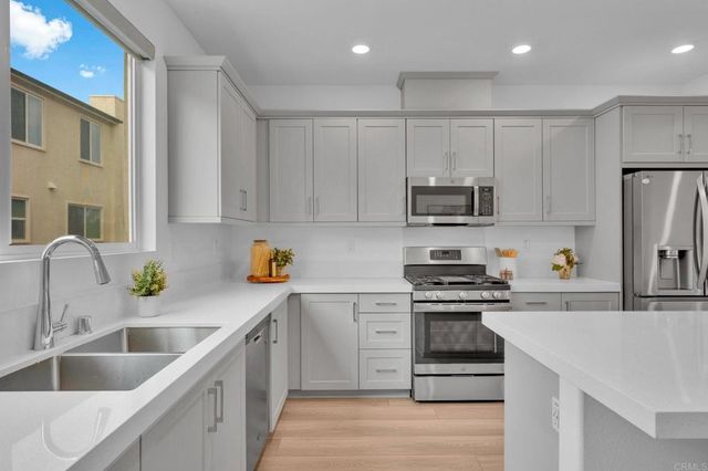 1952 Pavilion Lane, Chula Vista, CA 91915