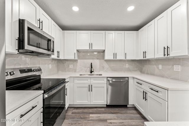 5391 ROYCE Avenue, Jacksonville, FL 32205