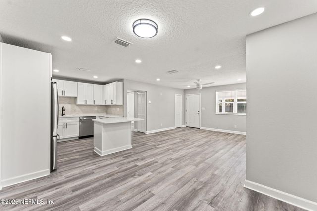 5391 ROYCE Avenue, Jacksonville, FL 32205