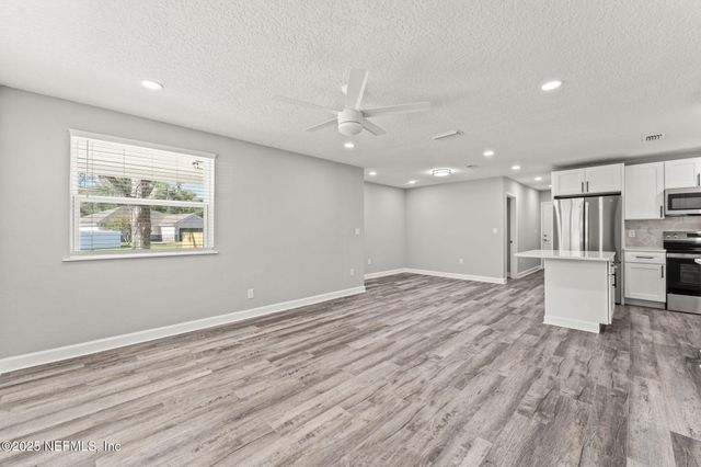 5391 ROYCE Avenue, Jacksonville, FL 32205