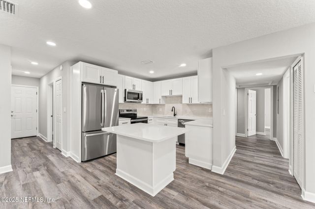 5391 ROYCE Avenue, Jacksonville, FL 32205