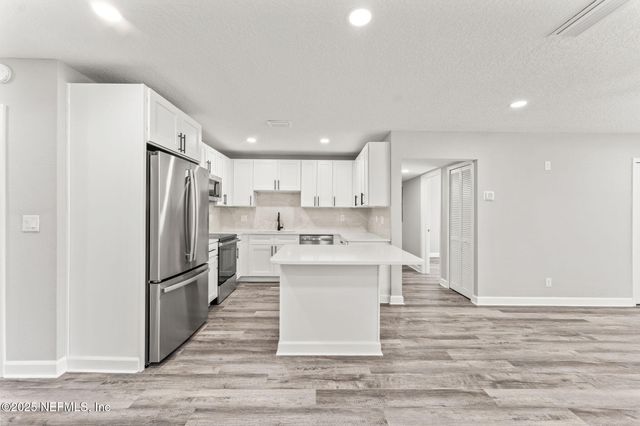 5391 ROYCE Avenue, Jacksonville, FL 32205