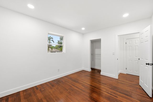 4796 SW 11th Court, Plantation, FL 33317