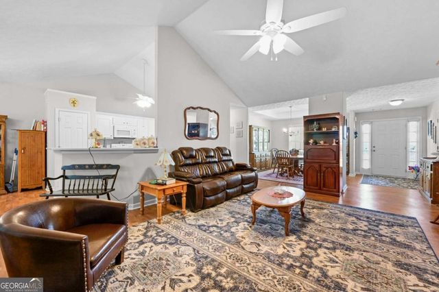 586 Kristin Lane, Winder, GA 30680